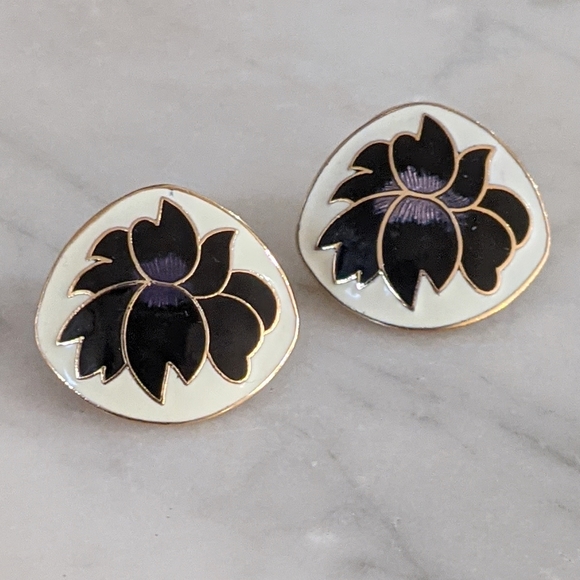 Vintage Enamel Gold Toned Lotus Earrings - Picture 2 of 6